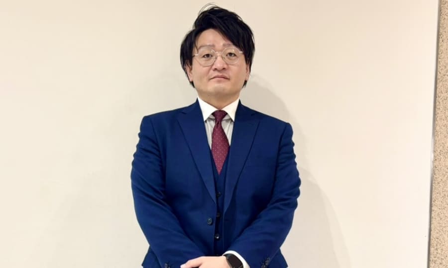 井上